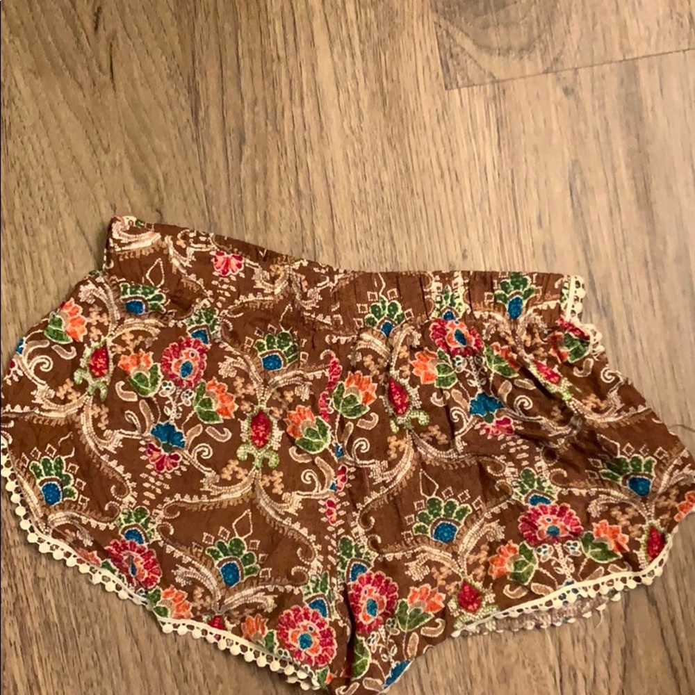 Shorts - Picture 2 of 2
